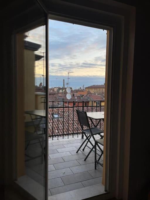 Romantic Attic Room With Panoramic View Bologna Exterior foto