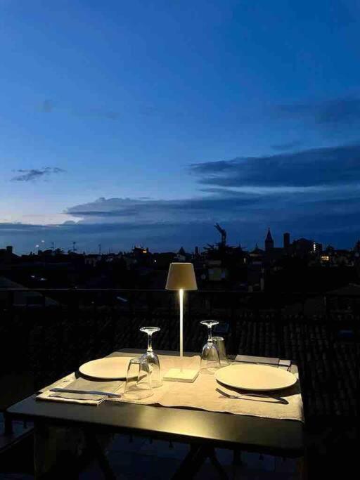 Romantic Attic Room With Panoramic View Bologna Exterior foto