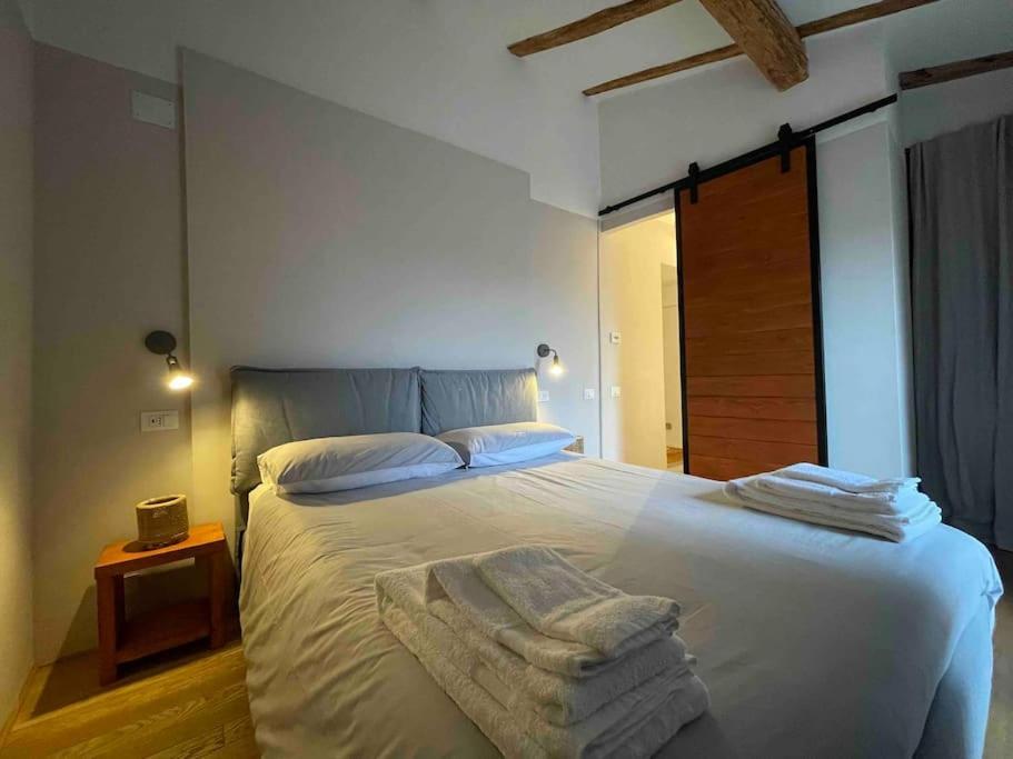 Romantic Attic Room With Panoramic View Bologna Exterior foto